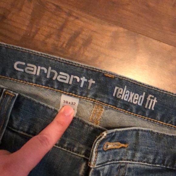 Carhartt Relaxed Fit jean size 38x32 - Picture 2 of 3
